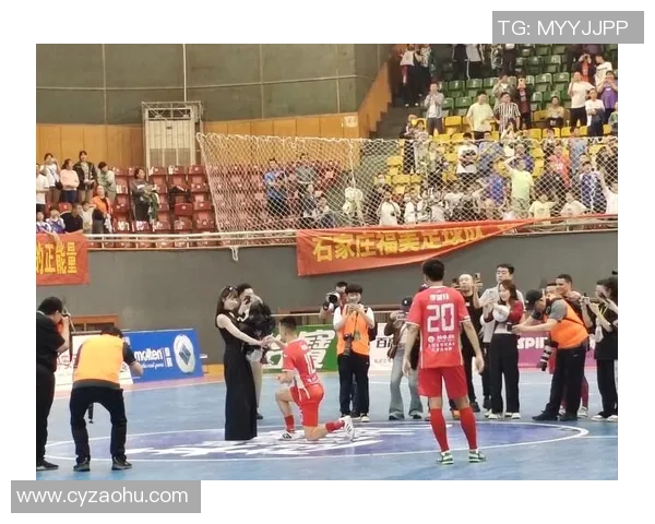 西安主场足球盛宴激情四溢球迷齐聚共庆足球文化的魅力与荣耀